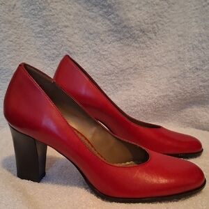 Naturalizer Red Heels